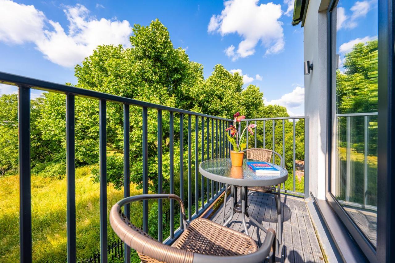 Apartmán Ashview 8 - Heathrow - Business - Free Parking Staines-upon-Thames Exteriér fotografie